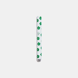 Petal One Hitter in Leaf