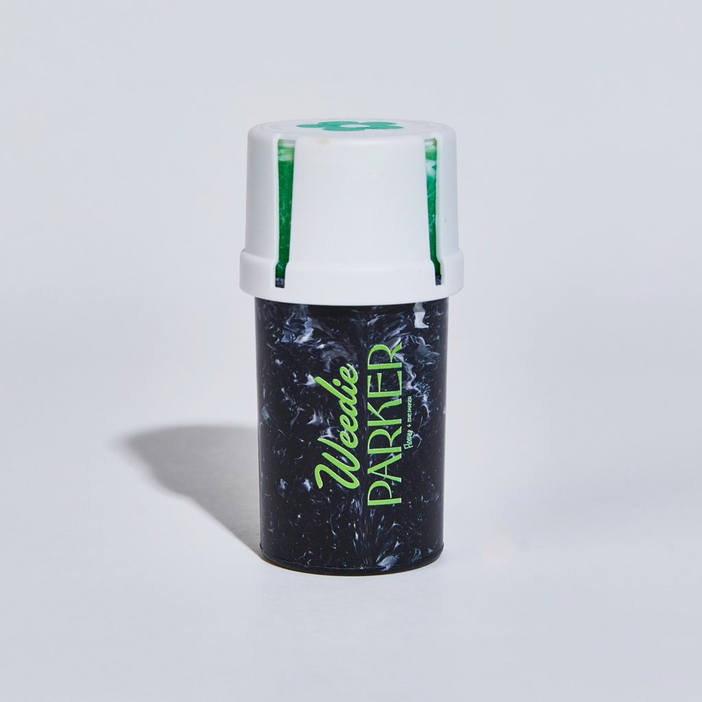 Weedie Grinder in Pepper