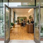 What Makes a Dispensary Entrance Feel Clear and Welcoming